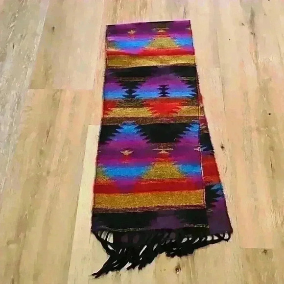 Vintage Made in Italy Navajo Print Neck Scarf - Picture 3 of 5